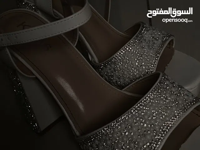 كعب مناسبات