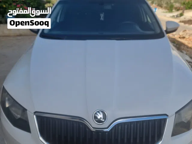 2015, سكودا, اوكتافيا, Ambition Comfort