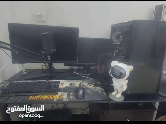 مرحبا حاسبه او بي سي للبيع مستخدمه ما من عدا جامد الكيس مكسوره شامله كل الاغراض