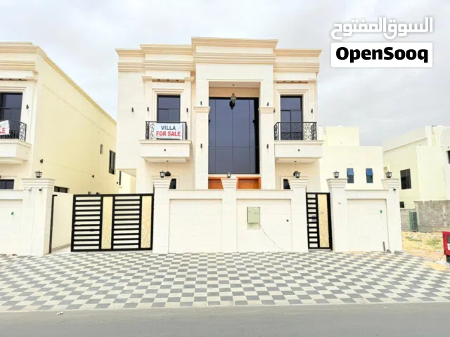 New villa near the mosque, close to all services