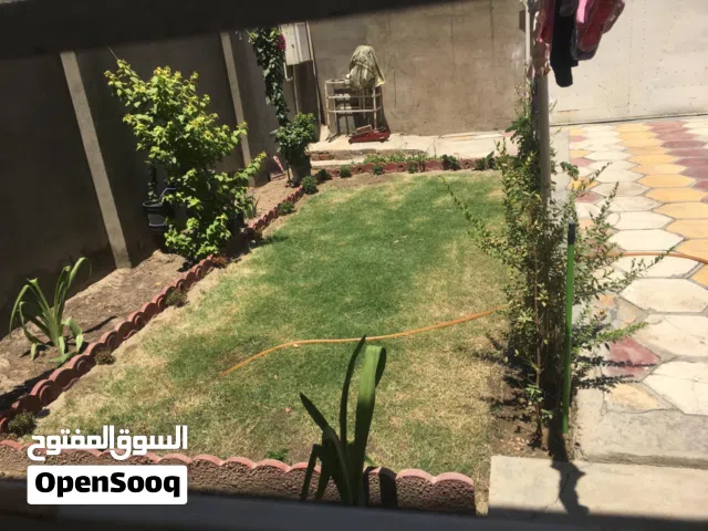 175 m2 2 Bedrooms Townhouse for Sale in Baghdad Falastin St
