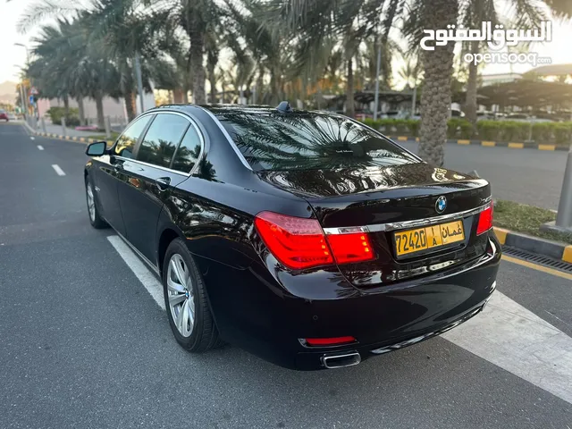 BMW 740 V6 2012 OMAN