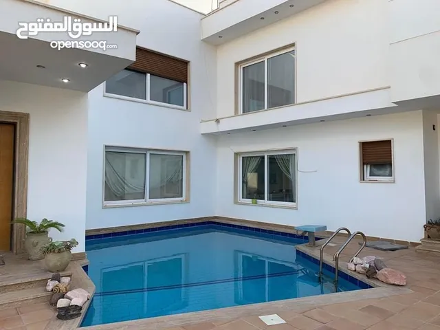 480 m2 5 Bedrooms Villa for Rent in Tripoli Al-Serraj