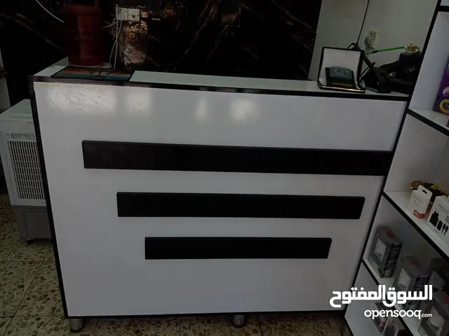 فاترينات للبيع السعر 400 ألف بيهن مجال مستعجل علة بيعتهة