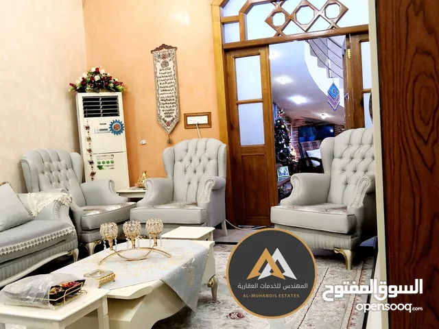 257 m2 More than 6 bedrooms Townhouse for Sale in Basra Jubaileh