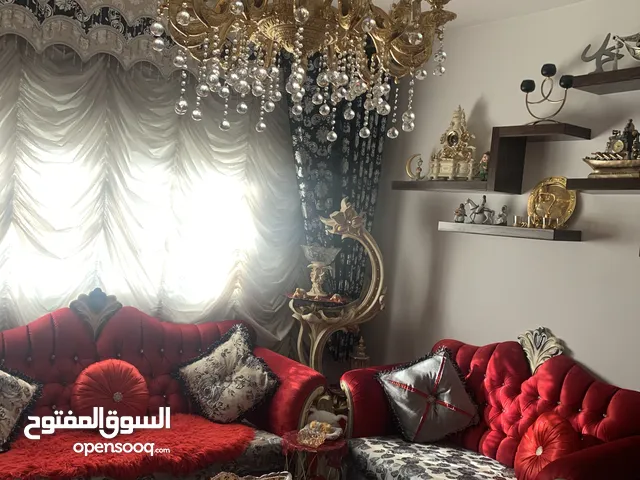 137 m2 4 Bedrooms Apartments for Sale in Hebron Alhawuz Althaani