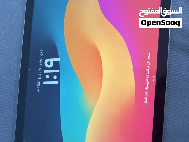 ايباد 5 لببيع 35 ريال او للبدل مع بلاستيشن 4