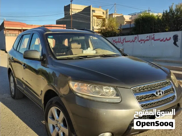 Hyundai Santa Fe 2008 المحرك 6 سلندر قوي  حجم المحرك 2.7 السعر قابل للتفاوض بالمعقول بعد المعاينة...