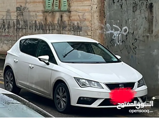 سيات ليون 2018 لون ابيض
