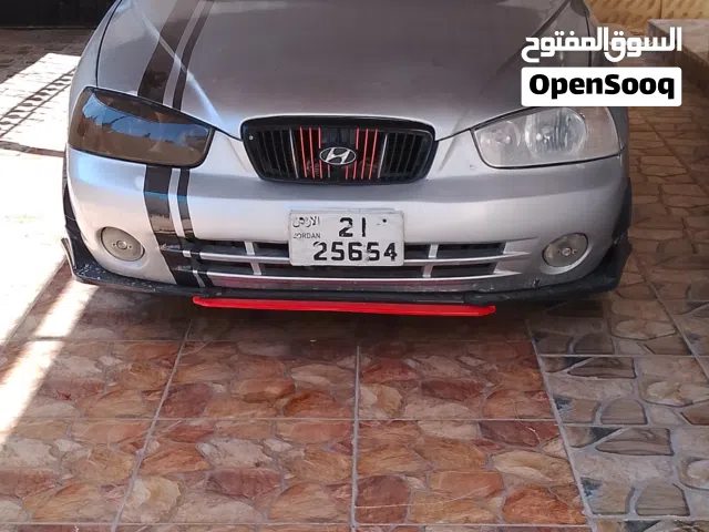 2001, هيونداي, افانتي, Standard