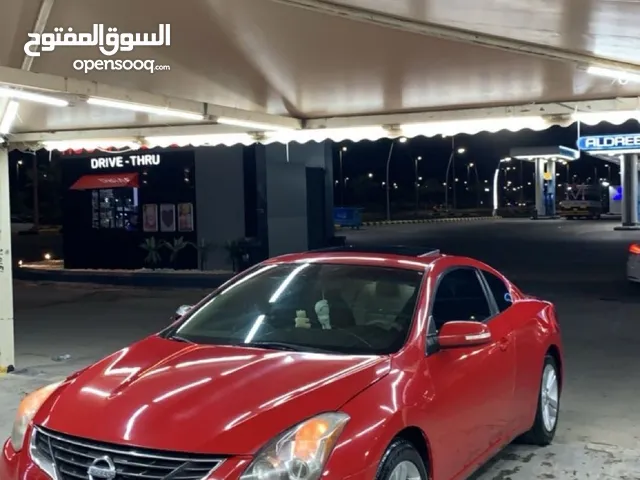 Used Nissan Altima in Kuwait City