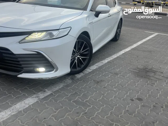 كامري جراندي 2022 SE+ V6 اول مستخدم من الوكالة