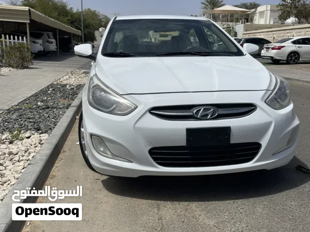 2017 هيونداي اكسنت GLS