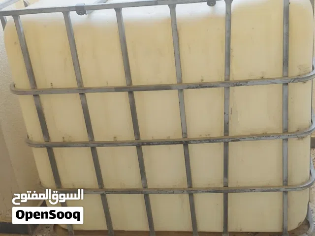 يوجد خزان نظيف للبيع