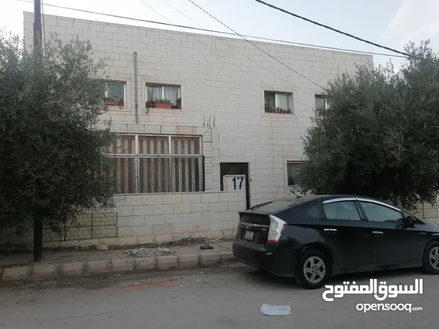 400 m2 More than 6 bedrooms Townhouse for Sale in Irbid Al Hay Al Sharqy
