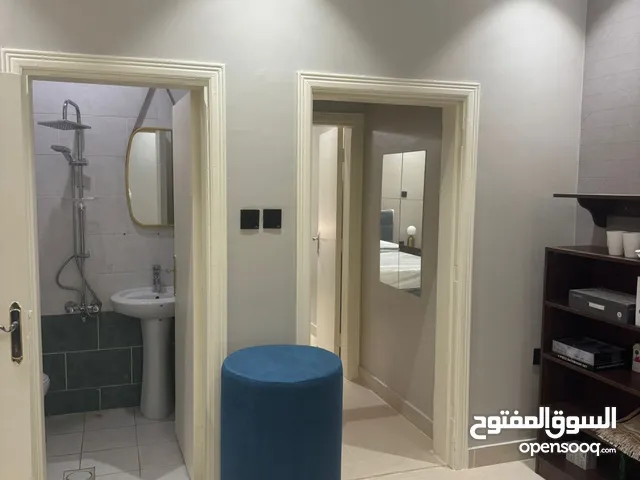 135 m2 1 Bedroom Apartments for Rent in Al Riyadh Al Izdihar