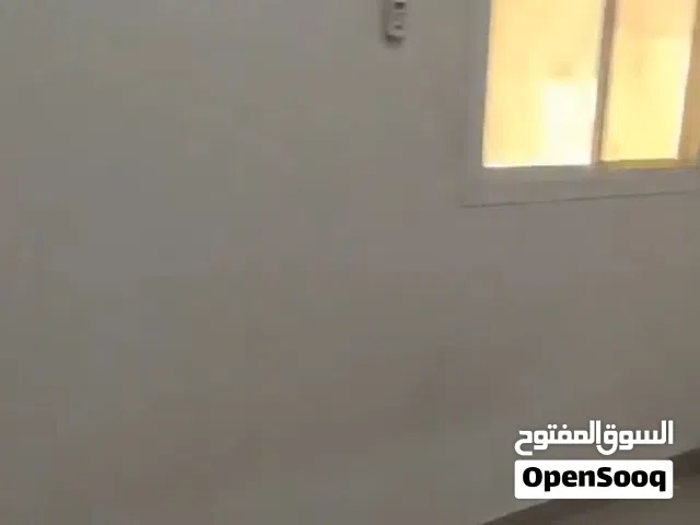 40 m2 Studio Apartments for Rent in Um Salal Al Kharaitiyat