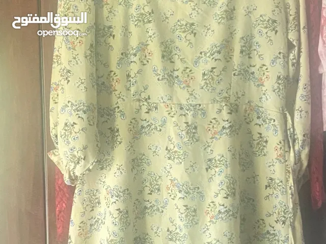ت شكيلة من الفساتين السهرة الراقية والمميزة و بعض الملابس النسائي المميزة استعمليها بسيطة سعر بسيط