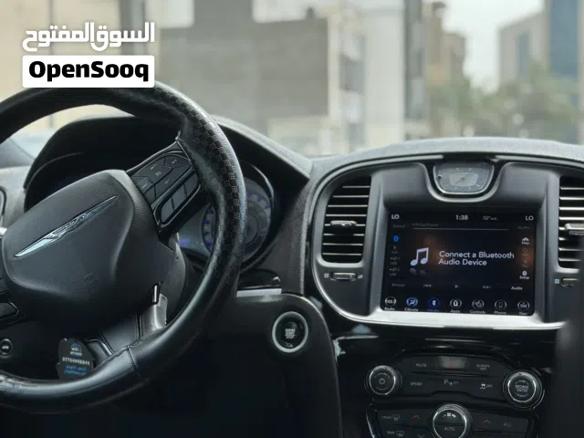2018 Chrysler 300 300S V6