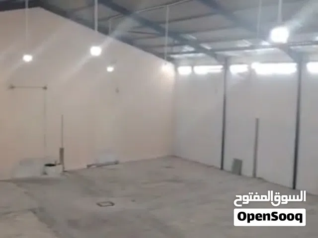 السلام عليكم ورحمة الله وبركاته  عرضنا اليوم هنقر ساندويتش للايجار منطقة سوق الجمعة قرب محلات حلا