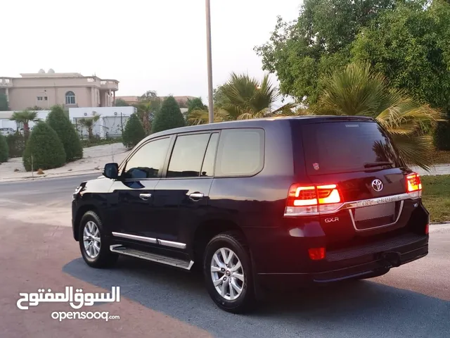 LAND CRUISER GXR V8 2016