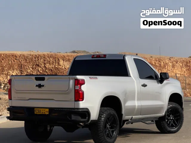 سلفرادو شبة جديد 2023