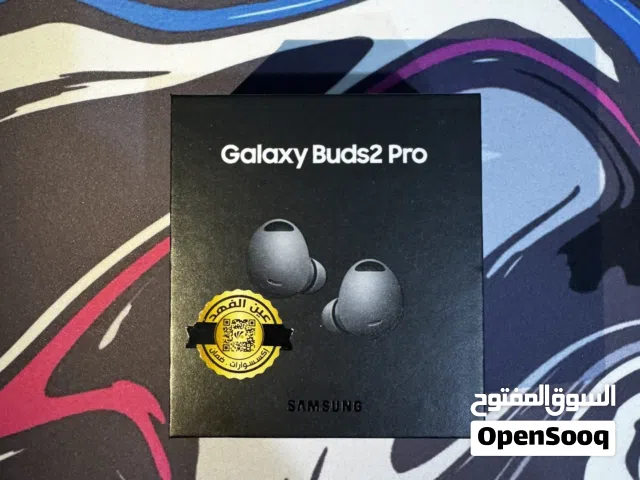 للبيع استعمال اقل الشهر نظيفه جداً نسبة النظافه 100%samsung buds 2 pro