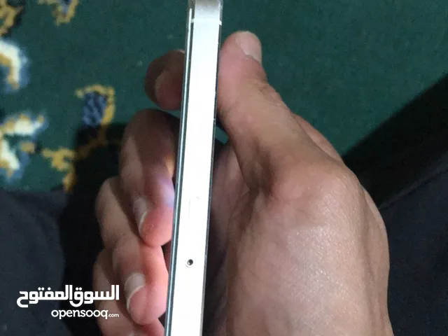 Apple iPhone 5S 32 GB in Tripoli