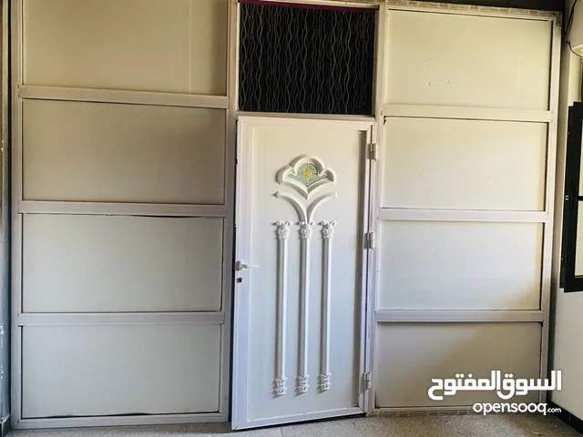 قاطع المنيوم  ستيج خشب ساحبات