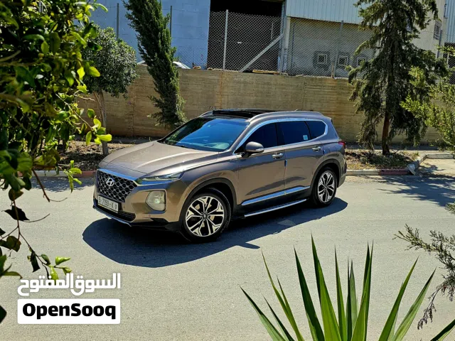 جيب هونداي سانتافيه 2019  فئه الوان مليون فل الفل مسكر و4/4 وبانواما دهان شركة