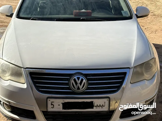 Used Volkswagen Passat in Zawiya