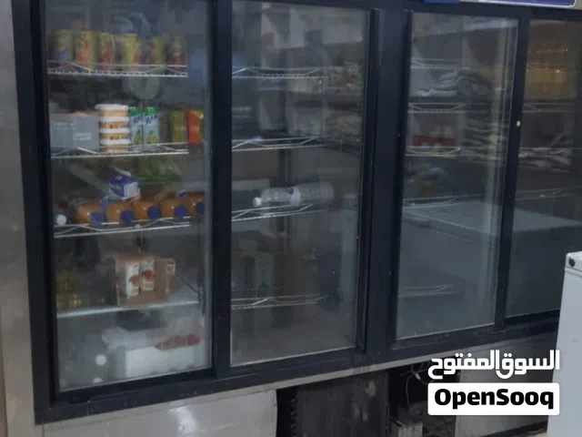 ثلاجه عرض 4ابواب  ماركة حساوي  بحالة جيدة جدا استخدام مدة قليلة تقريبا 4سنوات