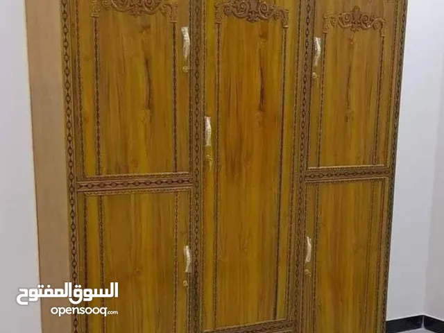 كنتور للبيع 3 ابواب