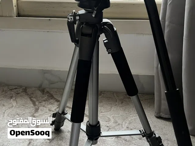 ترايبود كاميرا احترافي مطور برأس سائل جديد (Fluid Head) Tripod camera updated with fluid head