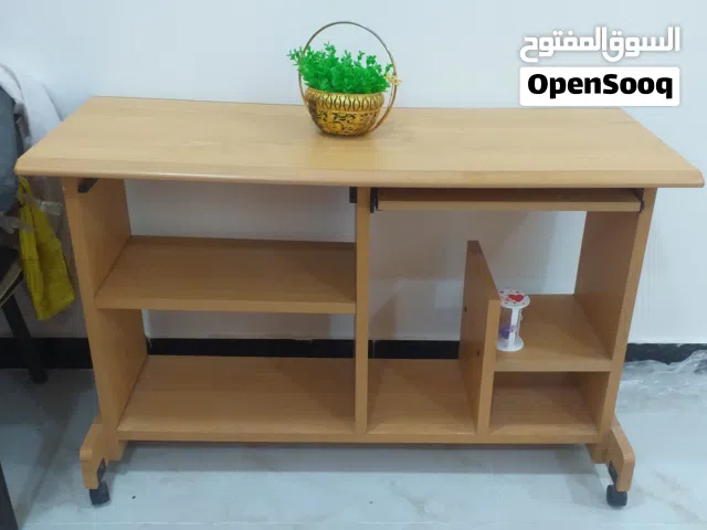 مكتب دراسي للبيع بسعر 50  الف و بي مجال نظيف العنوان البصرة ابي الخصيب حمدان