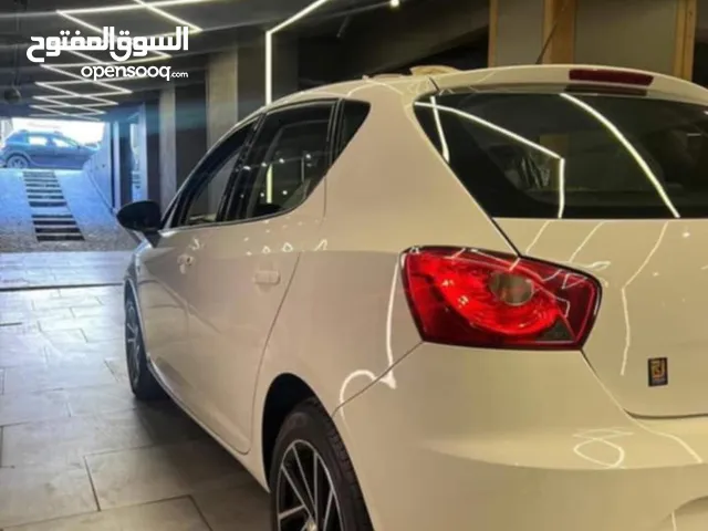 سيارةسيات ابيزا