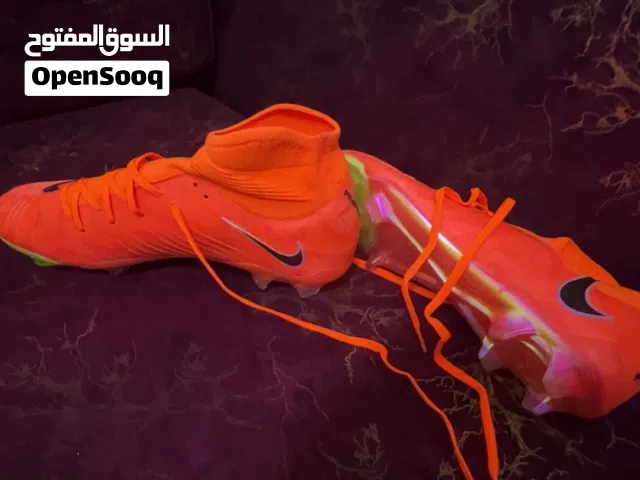 حذاء كره قدم