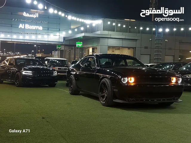 دودج تشالنجر SRT HELLCAT موديل 2022 فل ابشن رقم واحد اوراق جمارك