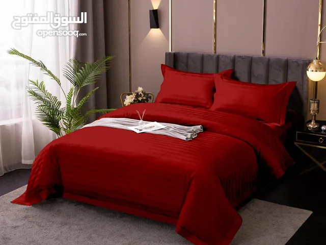 Factory   
King  size bed  
CottonComforter :240*220cm
Bedsheets: 200*200*30c