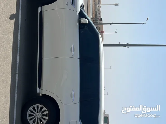 نيسان SE للبيع