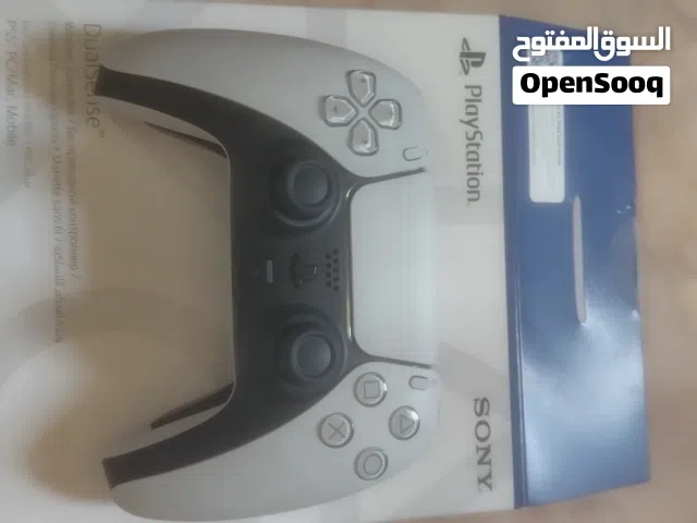 يد بلاستيشن 5