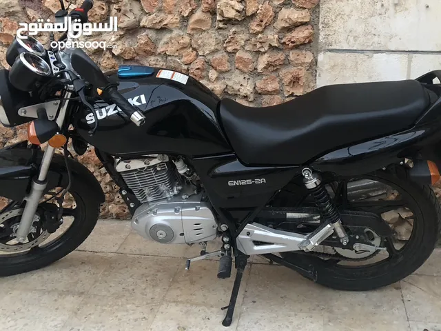 سوزوكي EN-125