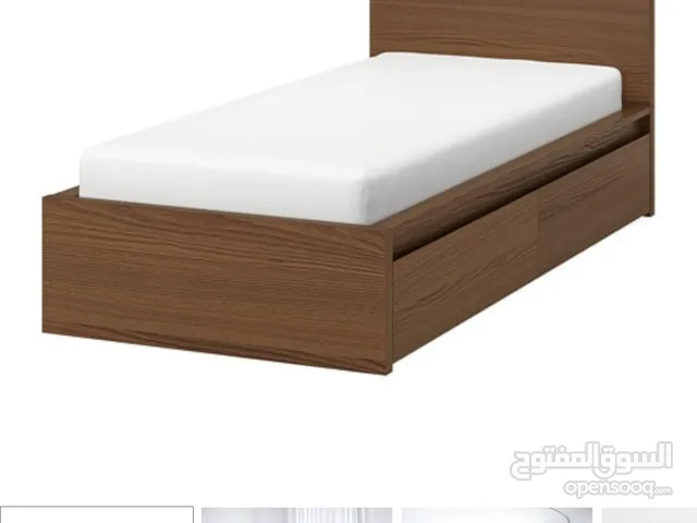 سرير فردي قياس (طول 200×عرض 90 cm ) بحالة كرتون، السعر 70