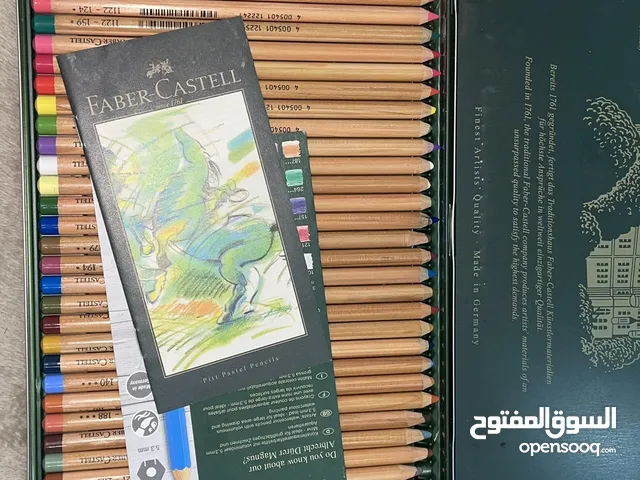 الوان خشبية باستيل شركة ( Faber-Castell).