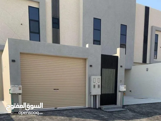 177 m2 3 Bedrooms Apartments for Rent in Al Hofuf Gharnatah