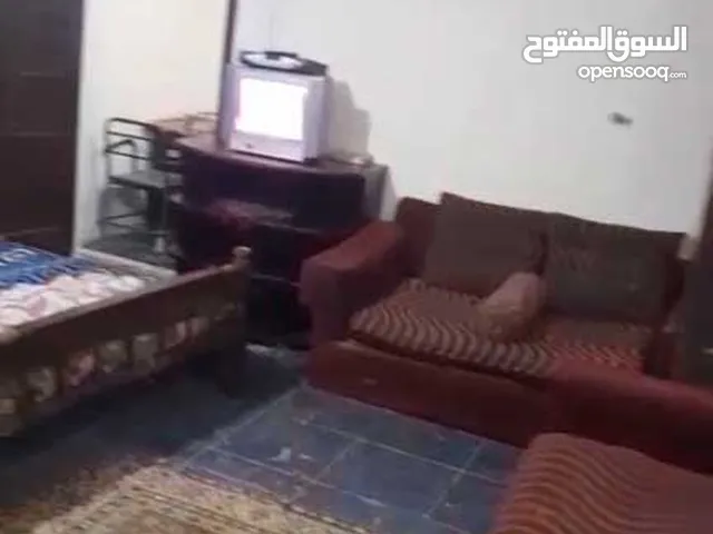 استوديو مفروش بالهرم للإيجار