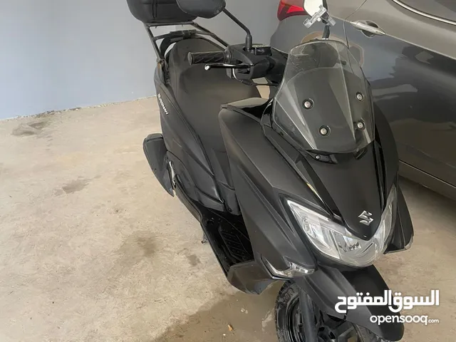 سكوتر سوزوكي 2022 للبيع