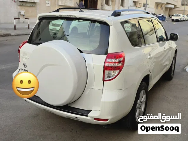 2012 تويوتا راف فور Basic