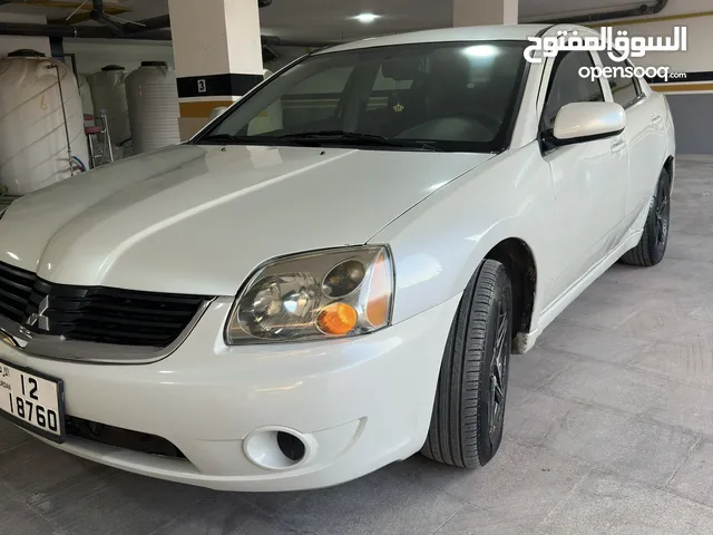 Mitsubishi GALANT 2008