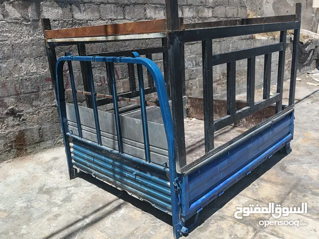 حوض وصندوق بنحو للبيع الزرقاء الجبل البيض
